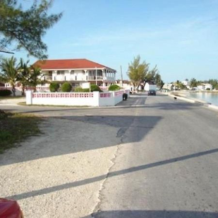 Buttonwood Reserve By Eleuthera Vacation Rentals Governor S Harbour Exterior foto